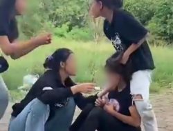 Viral !!! Seorang Siswi Di Kota Jambi Mengalami Perundungan Beredar Di Medsos